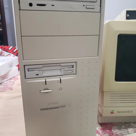 Mac vintage computer